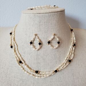 Vintage Freshwater Pearl Onyx 14k Gold Jewelry Set